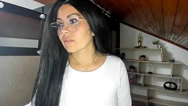 Tania_mature webcam