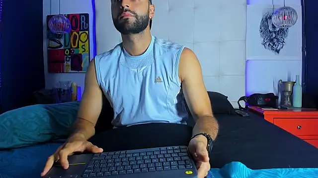 Mike333_ webcam