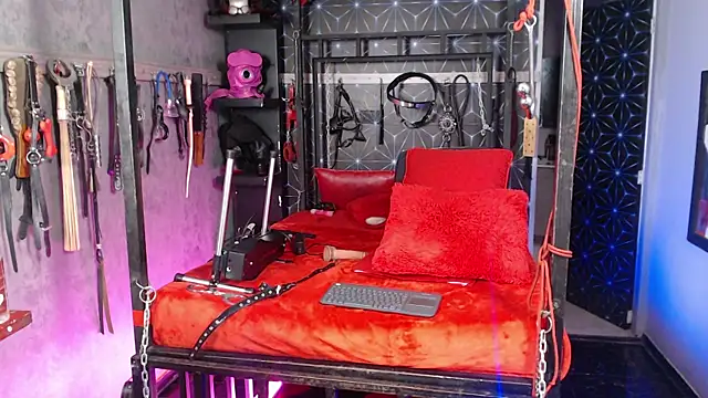 lorna_cox_bdsm webcam
