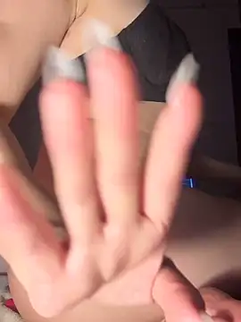 hoa_bimup (F milf) - riding a dildo