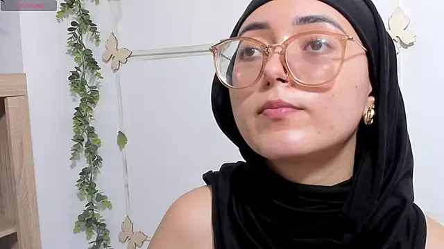 aysel_elid live cam on StripChat