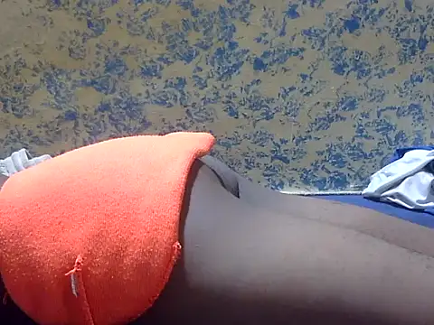 Latinian_cock webcam