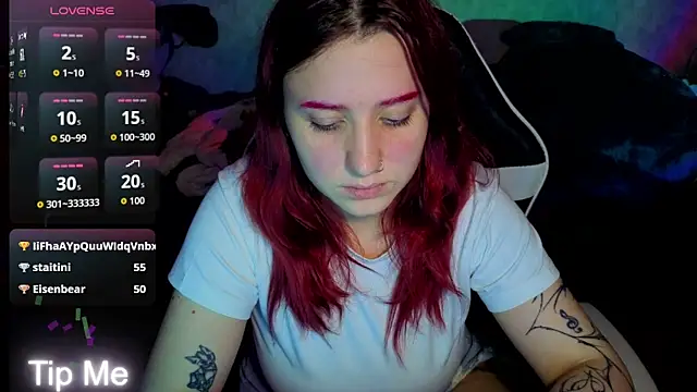 Mini_Lady1 live cam on StripChat