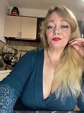Sweet-blonde live cam on StripChat