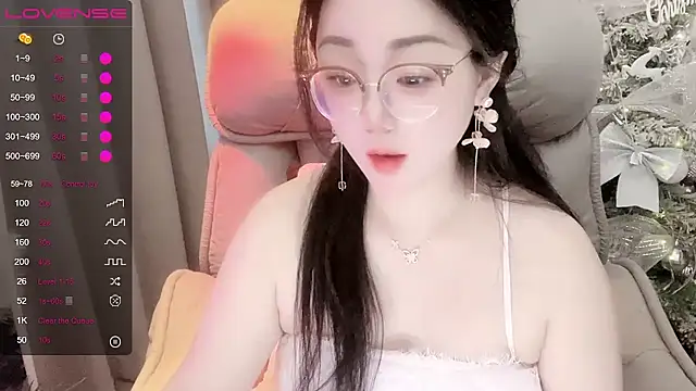 Monica-666888- webcam