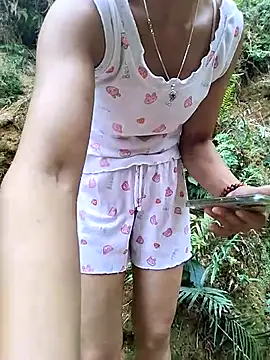 gugu0022 webcam