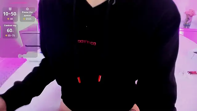 caaty7 live cam on StripChat