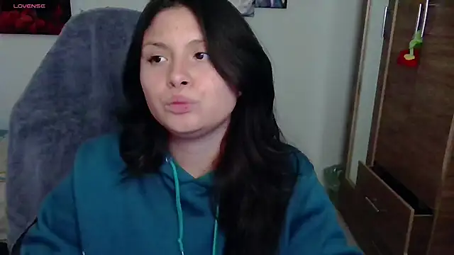 yessica_gomez01 live cam on StripChat
