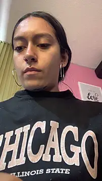 DulceLatinaxo live cam on StripChat