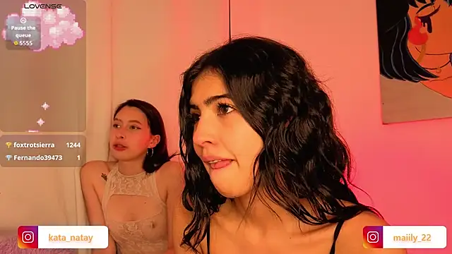 Angel_Kat live cam on StripChat