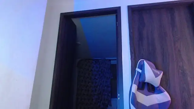 DeliGaby webcam