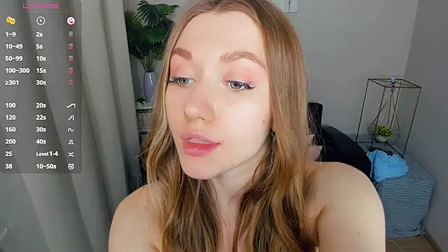 ThanhBuerger live cam on StripChat