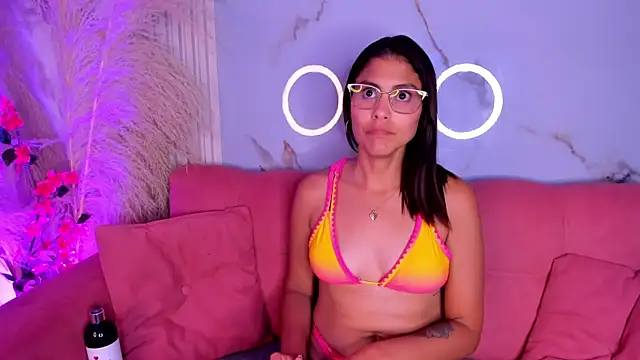 LunaRossie_ webcam