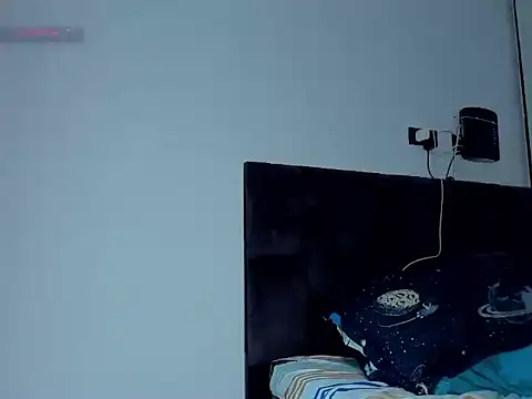 jacob_lautnerr webcam