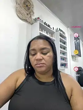 yanza2002 live cam on StripChat