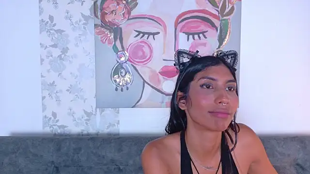 taty_miller live cam on StripChat