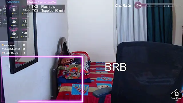 Robin_H00t_2 live cam on StripChat