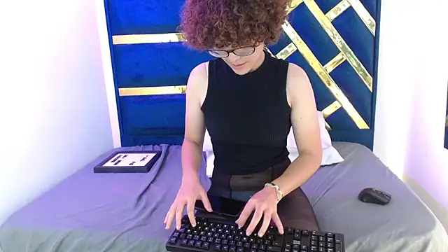 Ivy_fantasy69 live cam on StripChat
