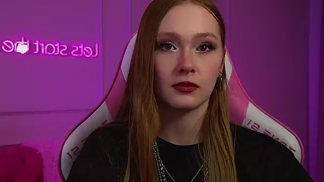 AgataFoxley webcam