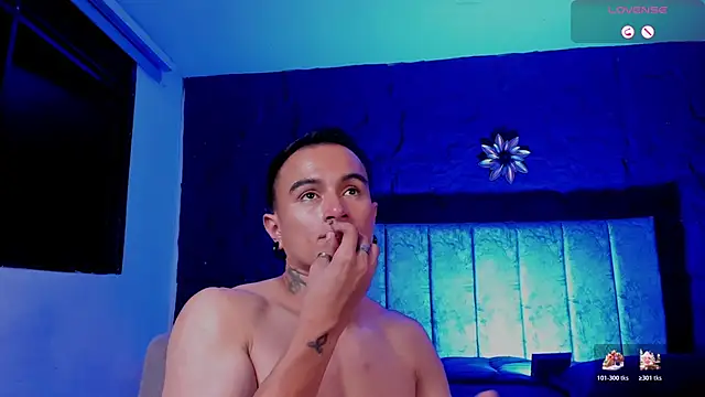 LiamDeep webcam