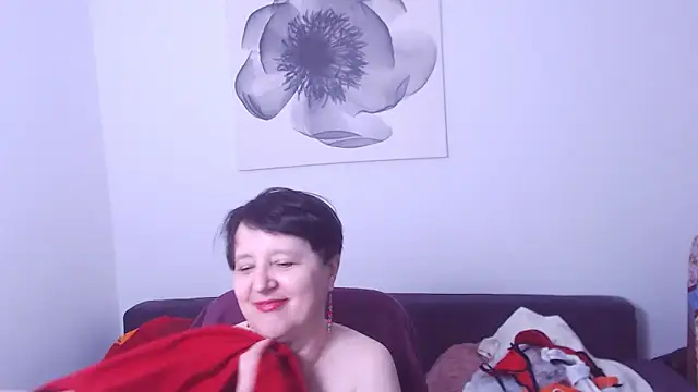 ChristaRose live cam on StripChat