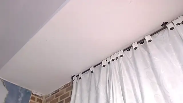 ailyngg live cam on StripChat