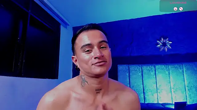 LiamDeep webcam