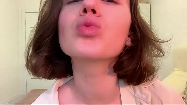 cherishedwish live cam on StripChat