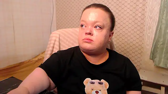 Janiffer_MiMi webcam