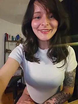 RoxanneRiddle69 webcam