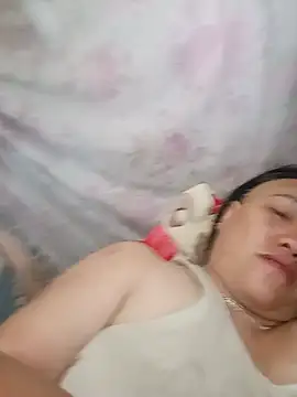 Lucky_baby7 live cam on StripChat