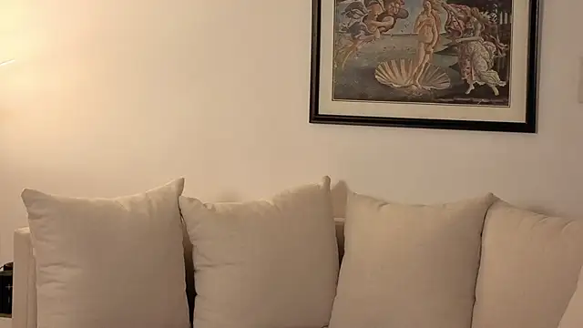 IsabellaSandoval live cam on StripChat