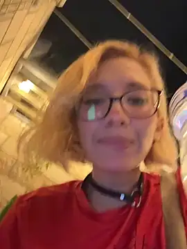 SweetBunnyGF webcam