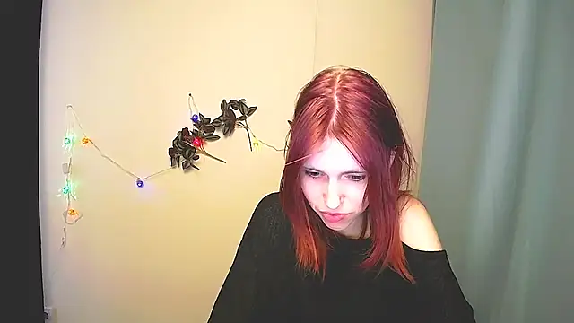 GuessMe___ live cam on StripChat