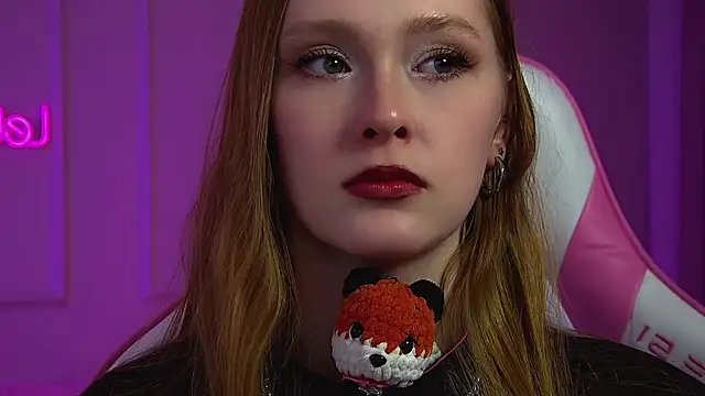 AgataFoxley webcam