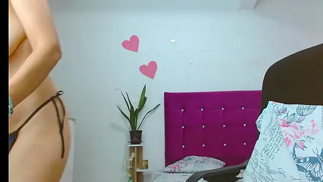 chantalsemenova1 webcam