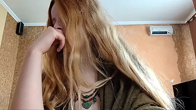 KateVibe_01 live cam on StripChat