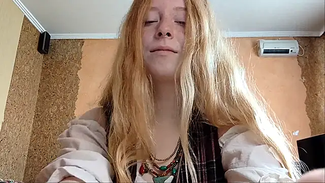 KateVibe_01 webcam