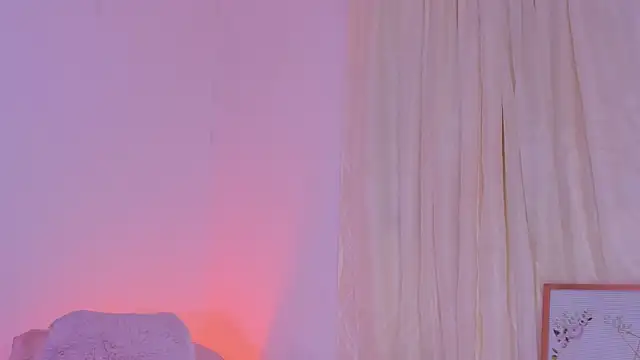 ninaht live cam on StripChat