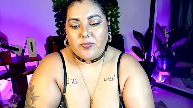 AndreaKinky webcam