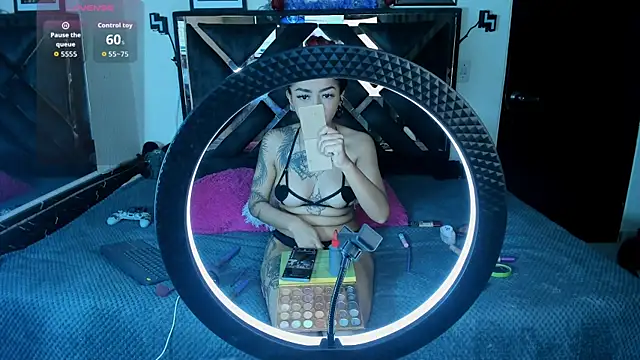 poyson_ivy webcam