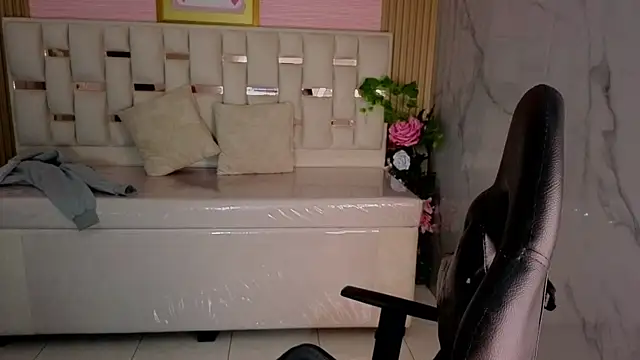 veronicaa_s webcam