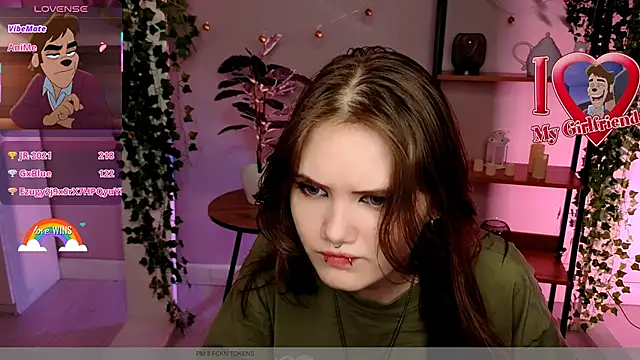 Dilara_xBaby live cam on StripChat