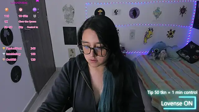 Cherry_blush_ live cam on StripChat