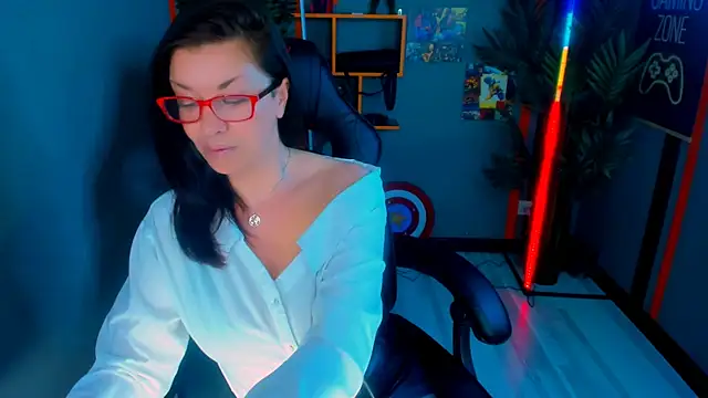 AnaMills live cam on StripChat
