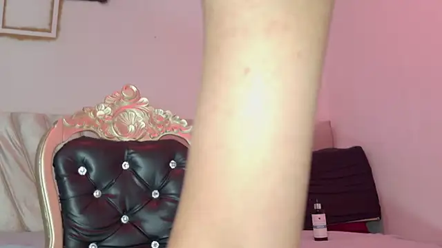 aly_n_sebas webcam