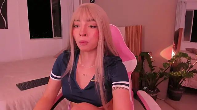 Zaray_star webcam