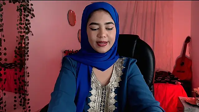 azzahara069 live cam on StripChat
