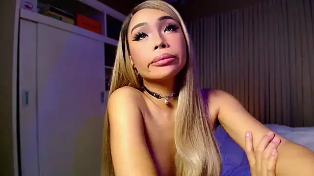 venusangelic live cam on StripChat