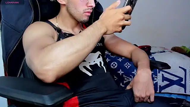 Tommy_Bred webcam